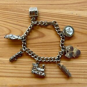 Vintage Six Flags Charm Bracelet